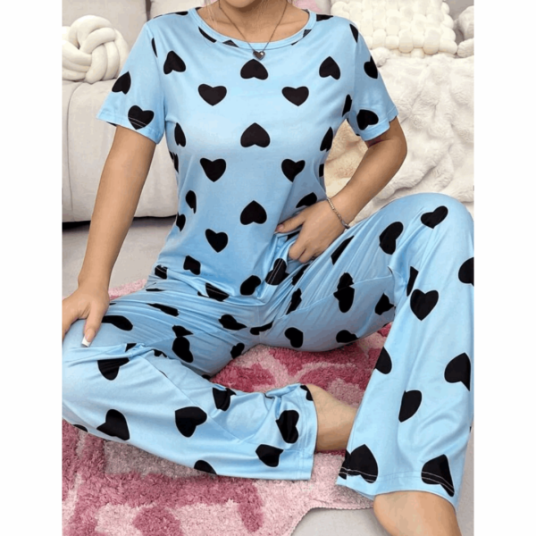 Blue With Black Hearts Print Half Sleeves T-shirt With Hearts Printed Trouser Suit - Image 4