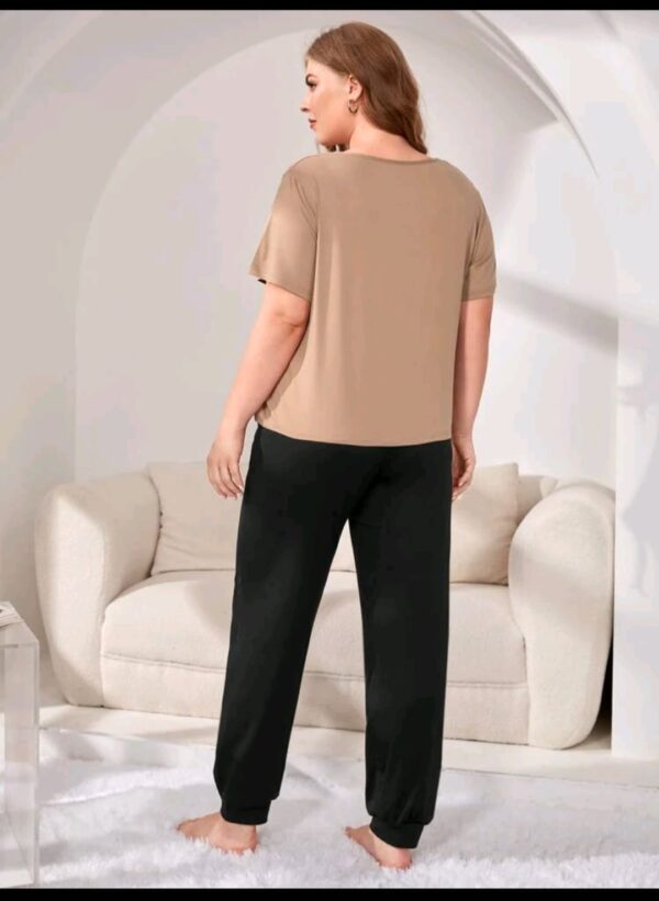 Caramel Heart  Nightwear - Image 4