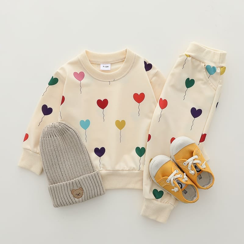 Off white All over Hearts Printed Sweatshirt with Trouser For Kids Baby & Baba Both - Image 2