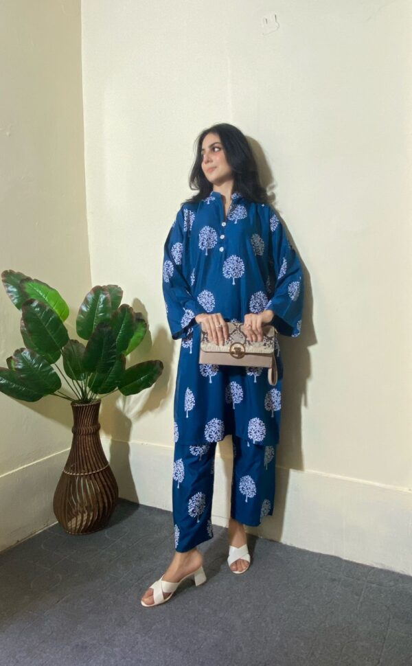 Tree Design Women's Stitched Arabic Lawn Printed Suit - Image 5