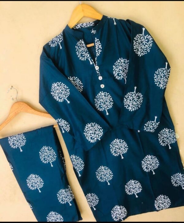 Tree Design Women's Stitched Arabic Lawn Printed Suit - Image 7