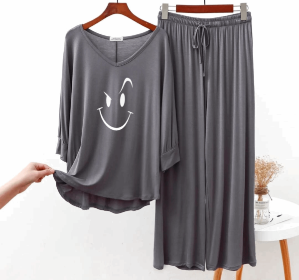 Plain Gray Smiley Face V Neck with Plazzo Pajama Full Sleeves Suit - Image 3