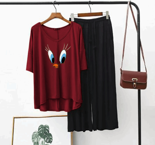 Plain Red Daffy Duck V Neck T Shirt with Black Plazzo - Image 2